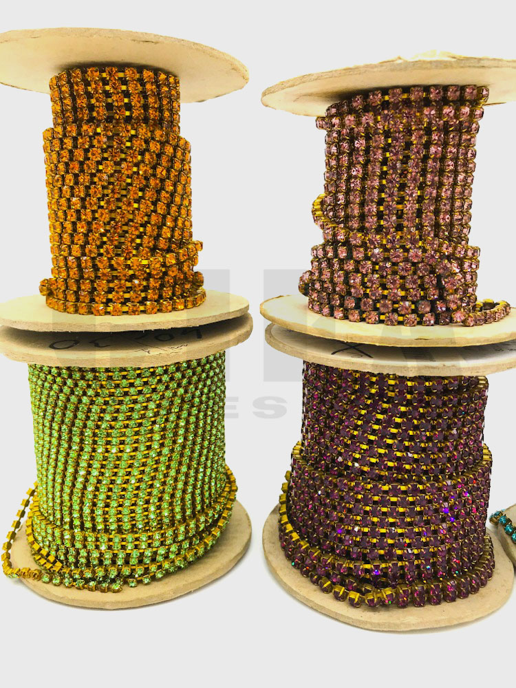 Catena strass al metro base grezza pp 32