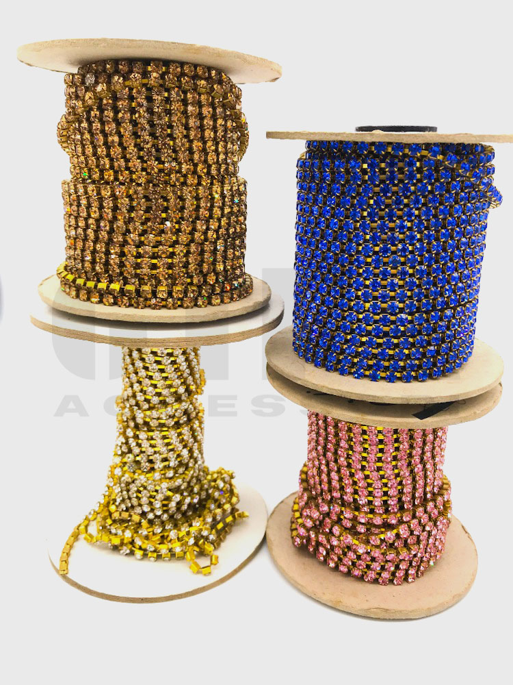 Catena strass al metro base grezza pp 32