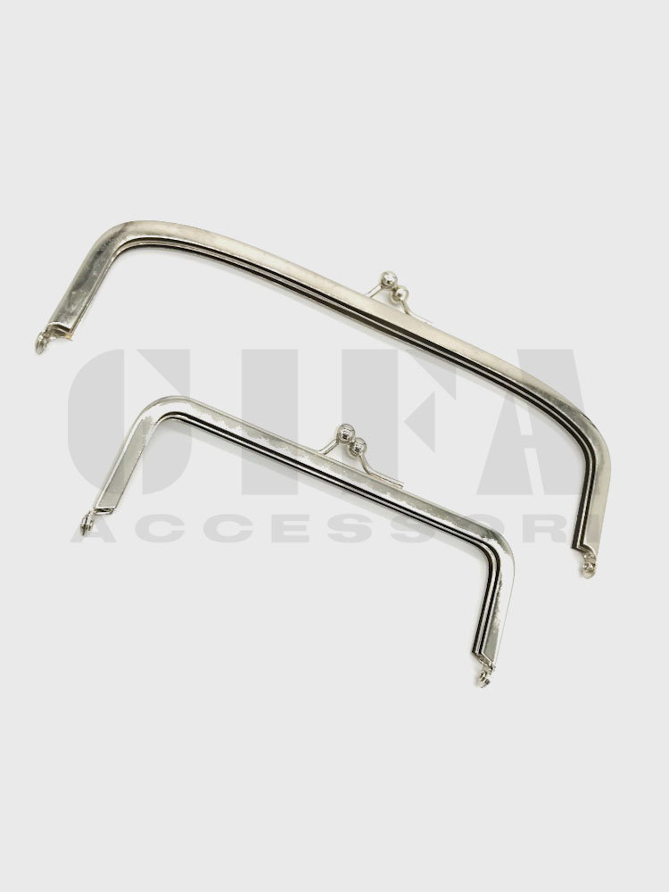 Cerniera a scatto medie