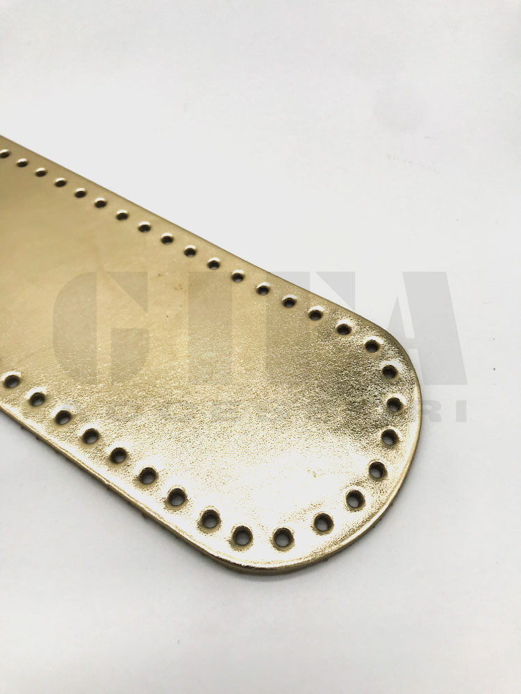 FONDO PER BORSA OVALE 30X10 ECOPELLE PLATINO LAMINATO - immagine 3