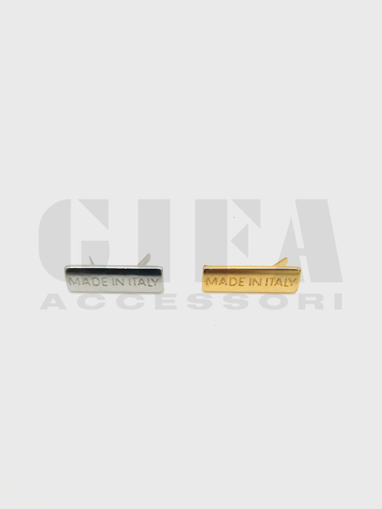 Targhetta con alette made in italy 2,2 cm x 0,7 cm