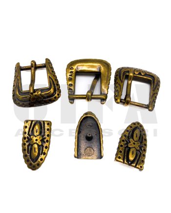 Fibbia lavorata completa di terminale 1,5 cm Ottone vecchio